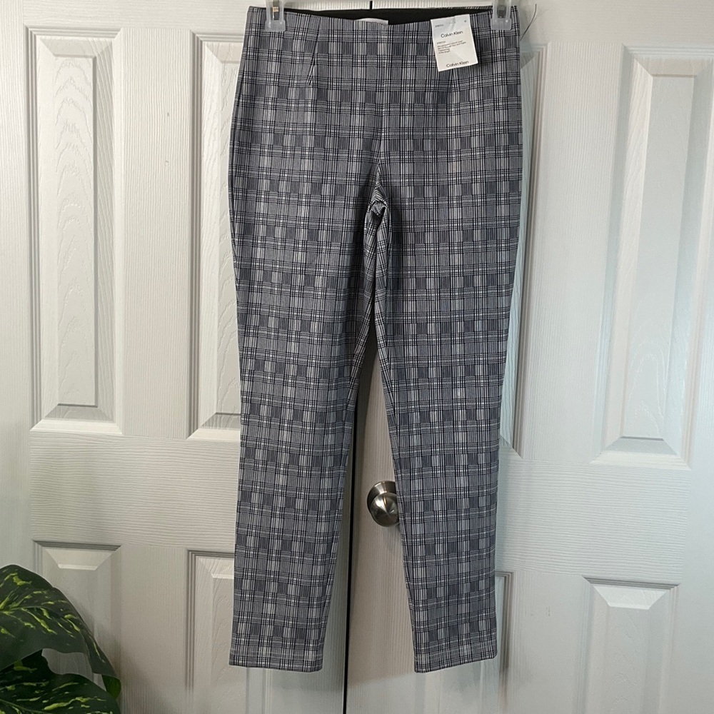 Calvin Klein - Women Stretch Plaid Pants  Size 10